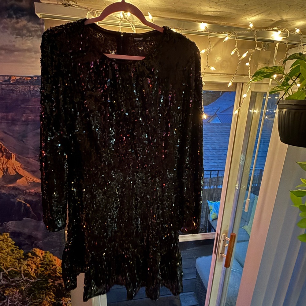 Vera Wang Black Sequin Long Sleeve Dress Size Medium